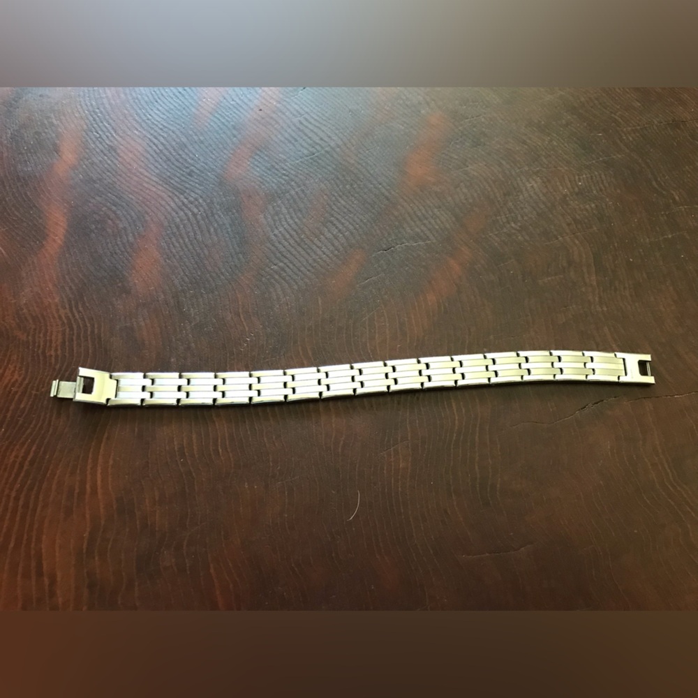 Great Xmas Gift. Mens Silver Bracelet. Never worn